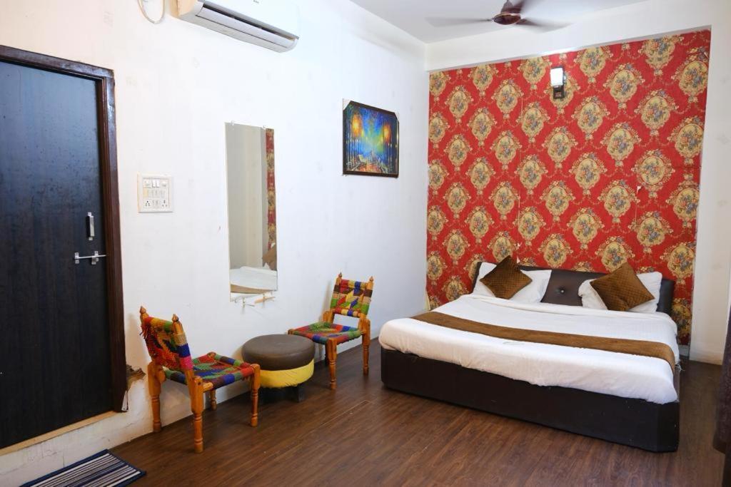 The Jordan Palace Indore Luaran gambar